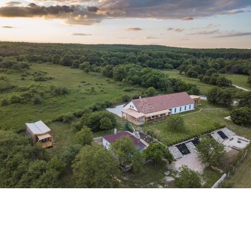 PortusHome Coliving Vászoly
