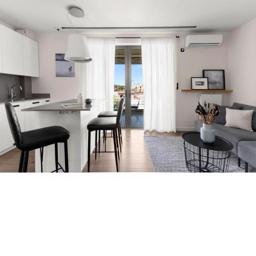 Posh 1BR Apartment in Chalandri by UPSTREET