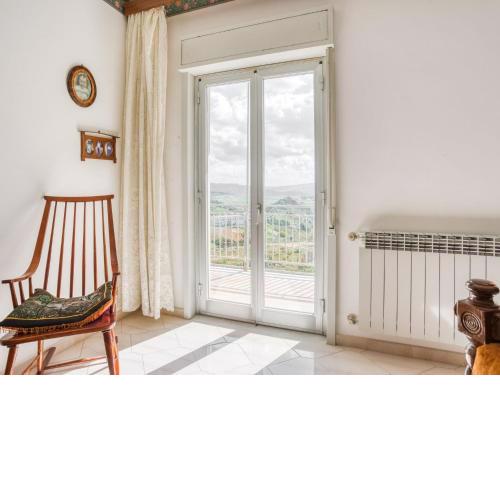 Posh Home in Santa Caterina Villarmosa near Nature Reserve