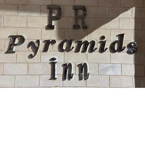 PR Pyramids Inn