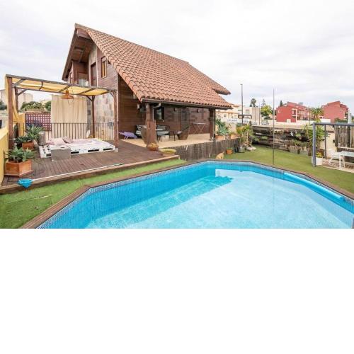 Preciosa casa a tan solo 5 min de la playa SOLO FAMILIAS