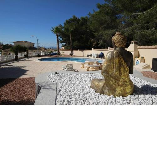 Preciosa Villa con Piscina particular