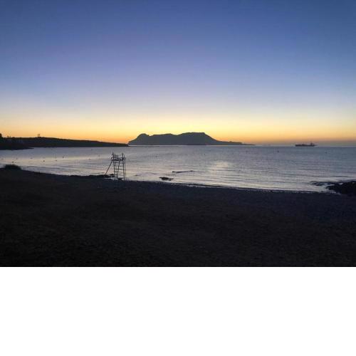 Precioso apartamento 1ª linea de playa Getares