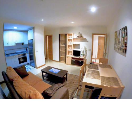 Precioso apartamento con piscina y jardín frente a la Toja