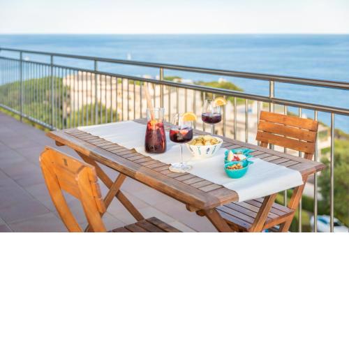 Precioso apartamento con piscina y vistas al mar