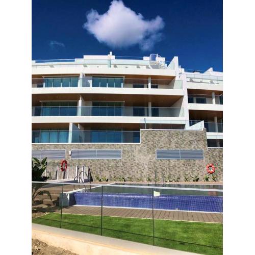 Precioso apartamento con servicios y vistas en zona golf La Cala de Mijas