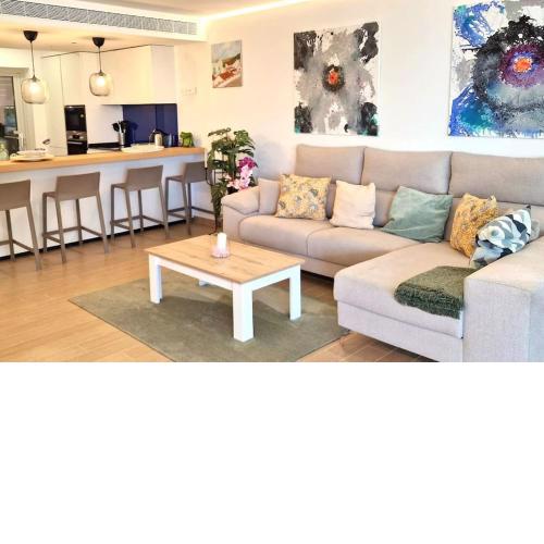Precioso apartamento de 2 dormitorios - Carvajal