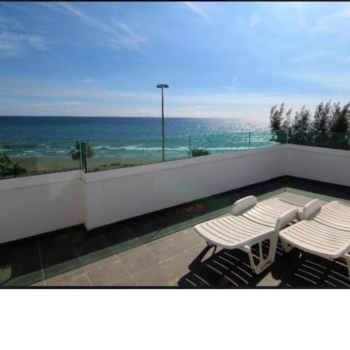 Precioso apartamento en 1ª línea de mar