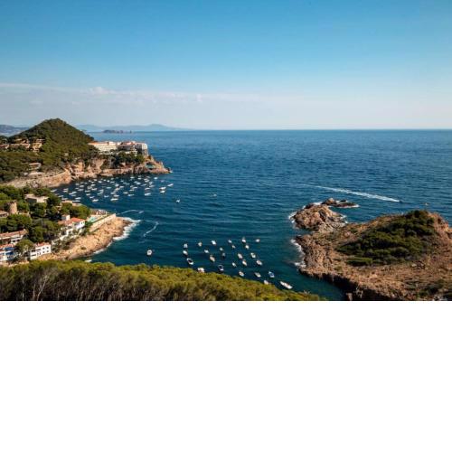 Precioso apartmento sobre el mar, Cap Sa Sal, Begur, Girona