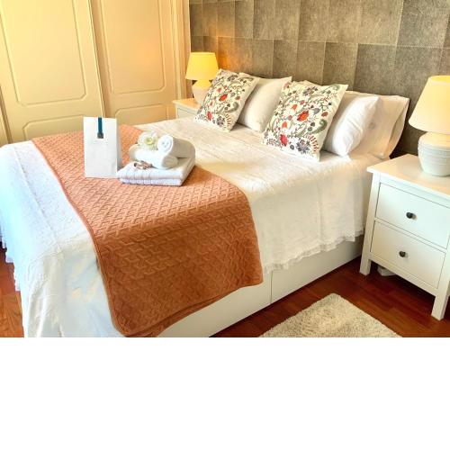 PRECIOSO ATICO - Amplia Terraza - Piscina Olímpica - Gimnasio - Zona Infantil- Limpieza Impecable