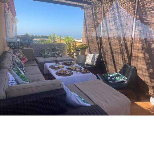 PRECIOSO ATICO CERCA PLAYA CON BONITA TERRAZA