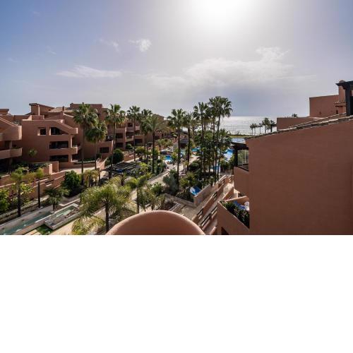 Precioso ático en Mar Azul, Estepona