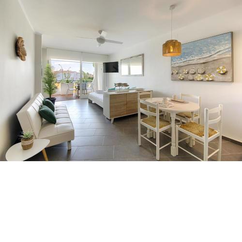 Precioso estudio WELCS -049- Frente al mar