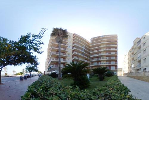 Preciosos Apartamentos Caracola EN LA PRIMERA LINEA DE LA PLAYA DE GANDIA