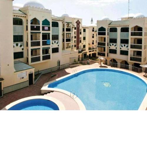 Premium apartment in Santa Pola with garden