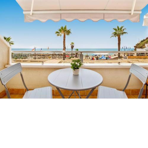Primera linea de playa, aparcamiento y wifi gratis