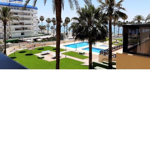 PRIMERA LINEA DE PLAYA Benalmádena