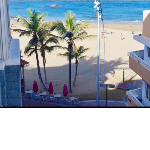 Primera Línea Playa Canteras with Sea View