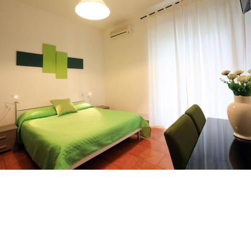 Primo Piano Guesthouse - Bari Policlinico