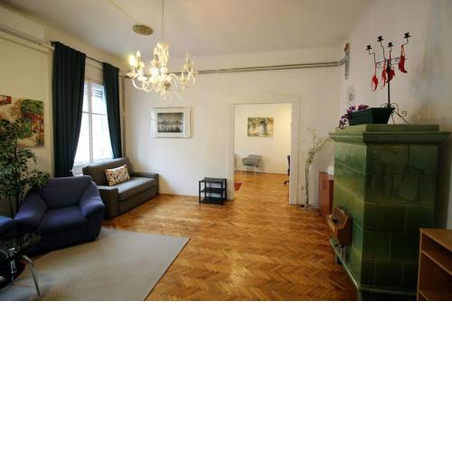 prince Kinizsi apartment