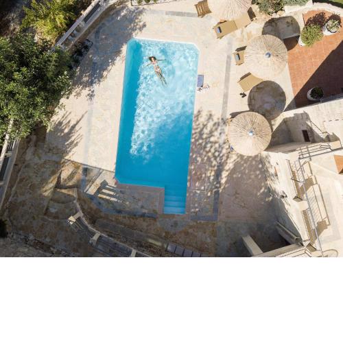 Prinus Country Retreat Apokoronas, heated pool, 13km from the sea