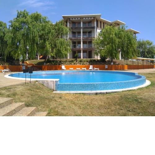 Private Apartment A12 in July Morning Seaside Resort