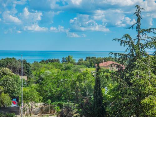 Private Apartment in Cypress Complex 15