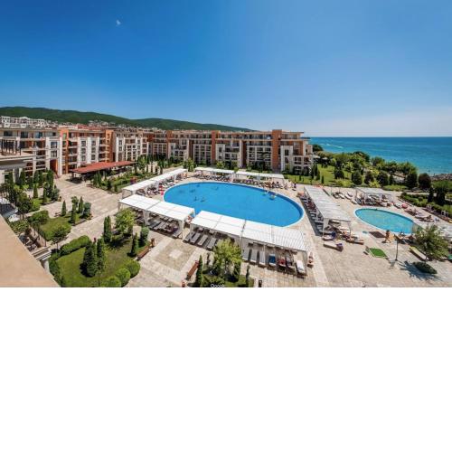 Private Apartments in Prestige Fort Aparthotel - Sveti Vlas