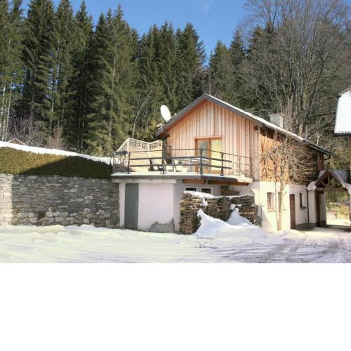 Private Holiday Home in Mariapfarr with Lovely Garden