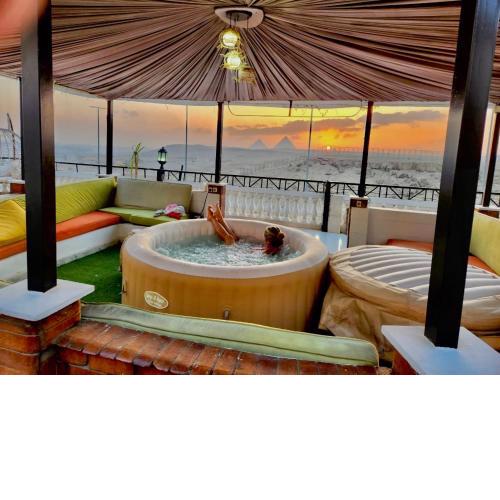 Private Oasis Panoramic Pyramids View RelaxJacuzzi