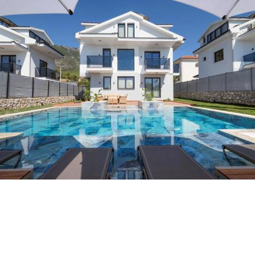 Private Pool Villa for 8 People in Ölüdeniz, Fethiye - Awz102