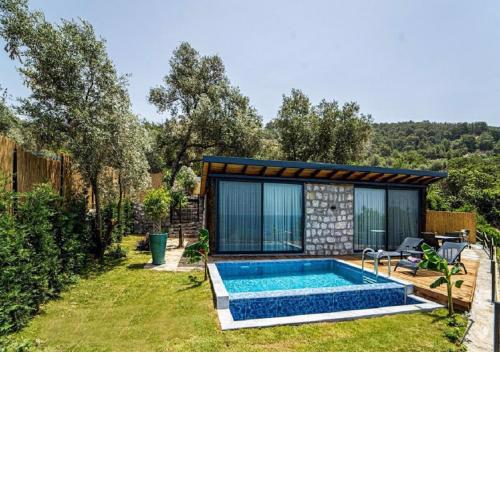 Private Pool with Garden for 2 People in Faralya, Fethiye - Awz229