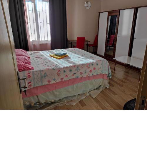 Private Room in Istanbul #111