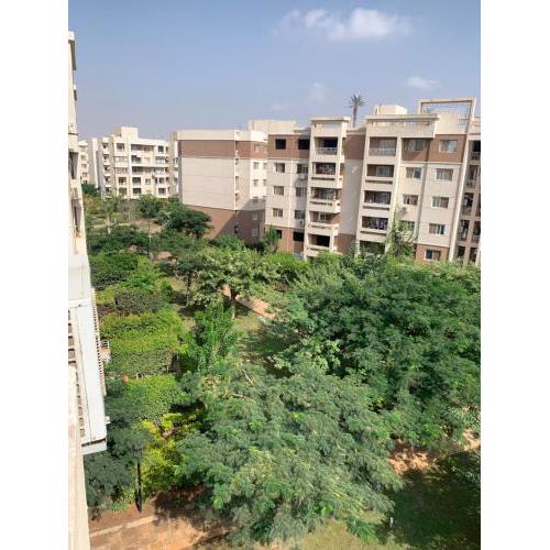 Private room in shared apartment Madinaty new Cairo