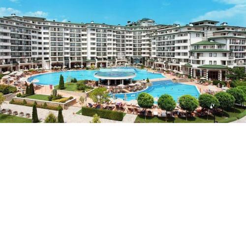 Private Studio in 5 star Hotel Emerald Beach Resort & Spa