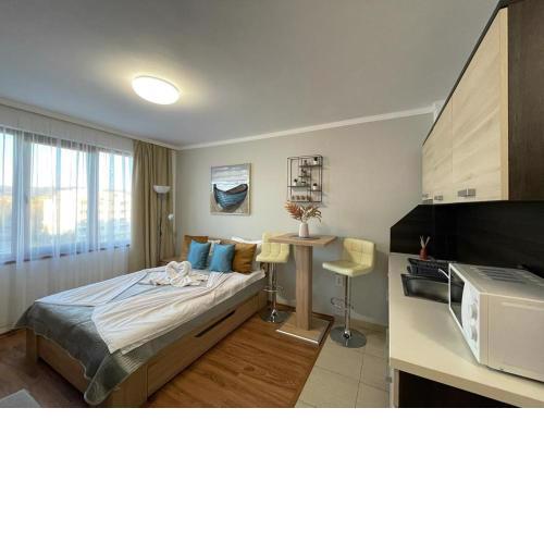 Private Studio Summer Breeze 506