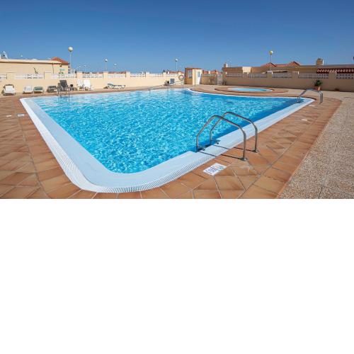 Private Terrace Home - Parking - Pool