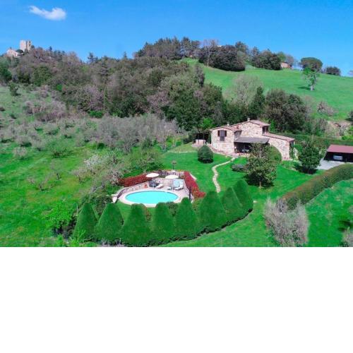 Private toskanische Villa mit Pool und Whirlpool in der Nähe von Siena