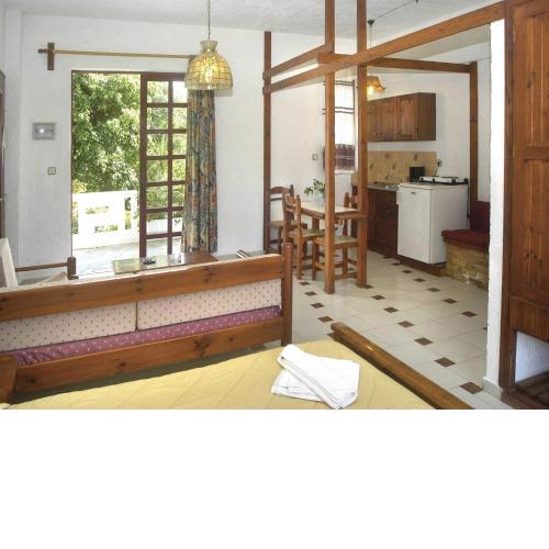 Proimos Apartments