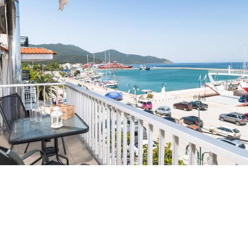 Promenade Sea View Apartment
