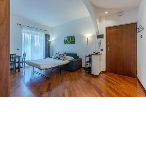 Prospettiva Corso Giovecca apartment with parking