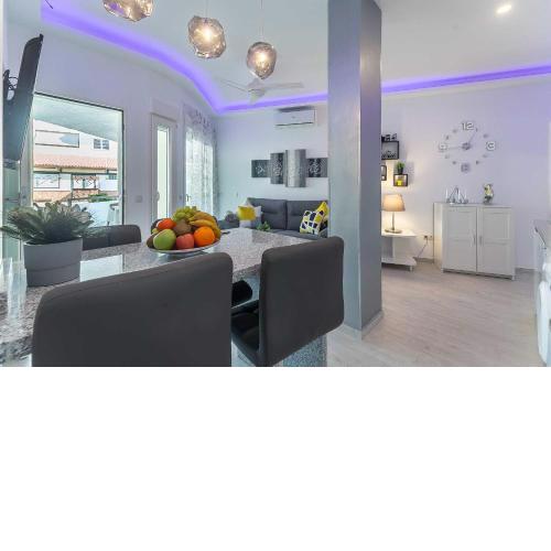 Pueblo Marinero Apt 3