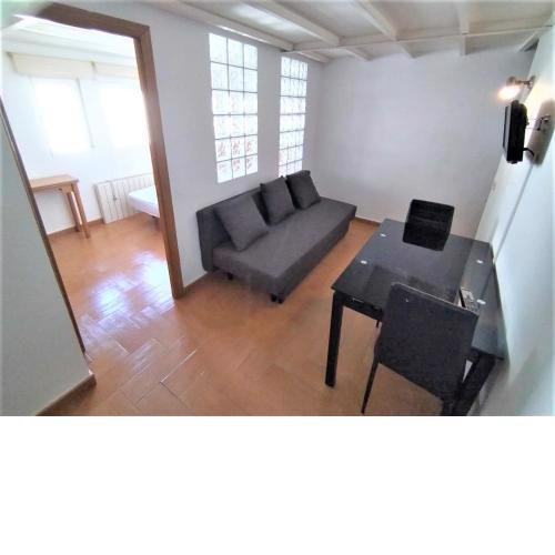 Puerta del Sol - Plaza de Santa Ana Apartments