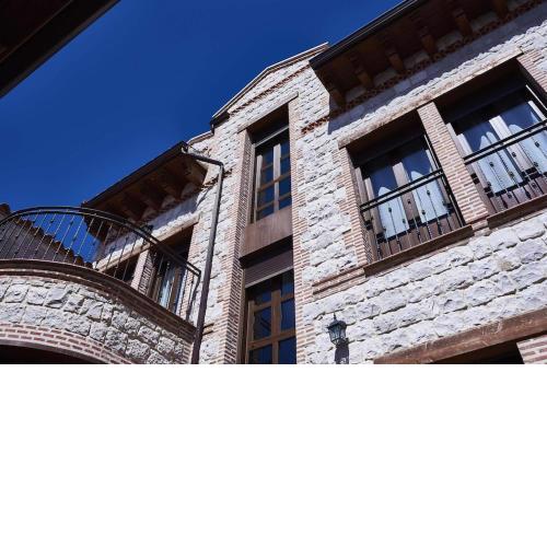 Puerta Villa
