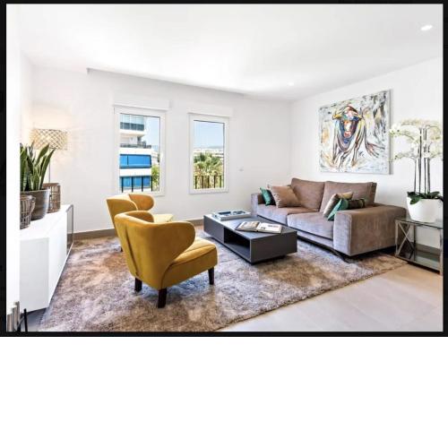 Puerto Banus luxury apartment located in harbor