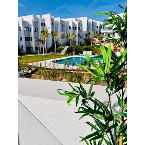 Pure South Manilva 4 people