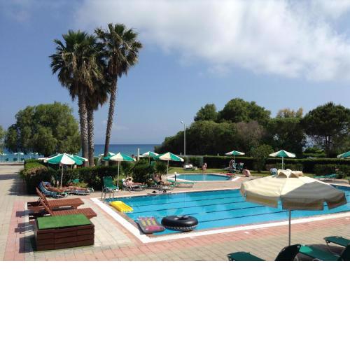 Pylea Beach Hotel