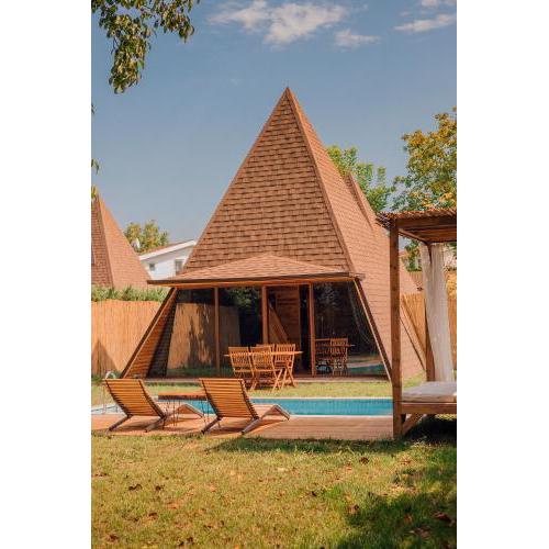 Pyramid Sapanca