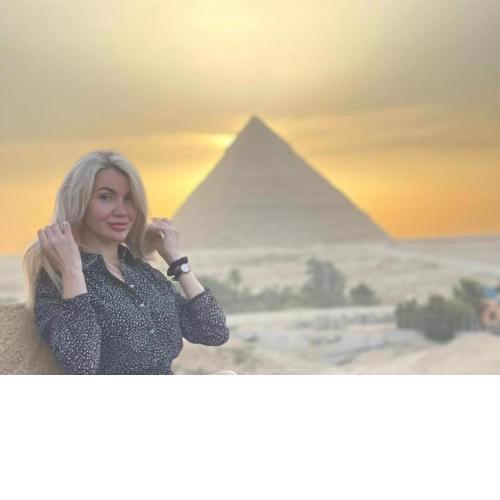 Pyramids Hotel