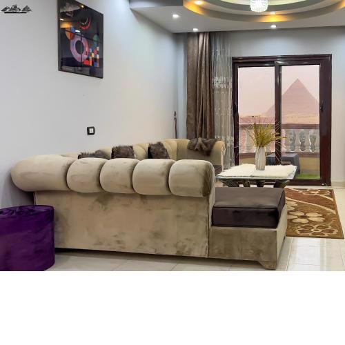 pyramids view apartment